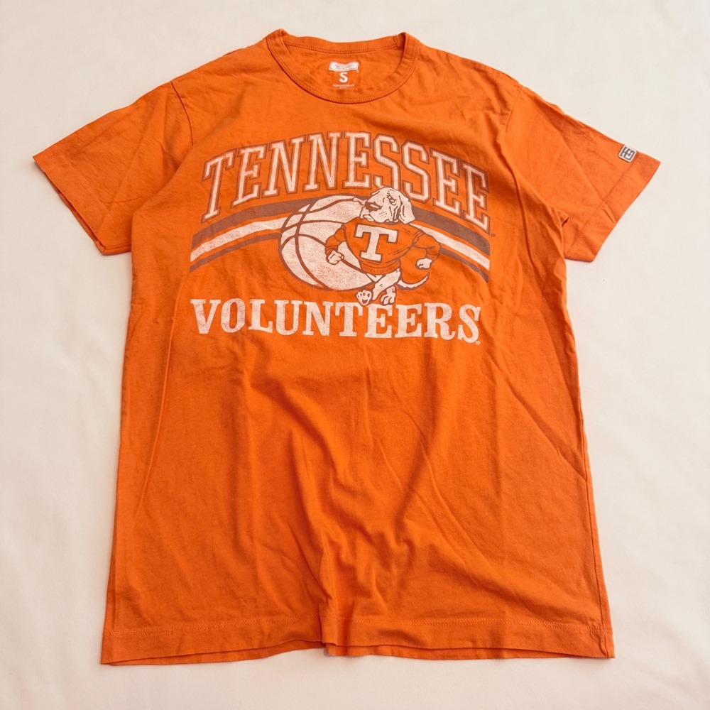 Tailgate T-Shirt Men Small Orange Tennessee Volunteers Basketball Mascot Smokey